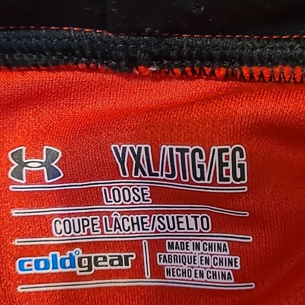 Under armour HOODY ORANGE/ RED Size yxl - Picture 7 of 8